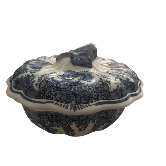 Hand-Painted Greece Blue & White Tureen with Lid • Very Rare Vintage Ceramic - Picture 9 of 14